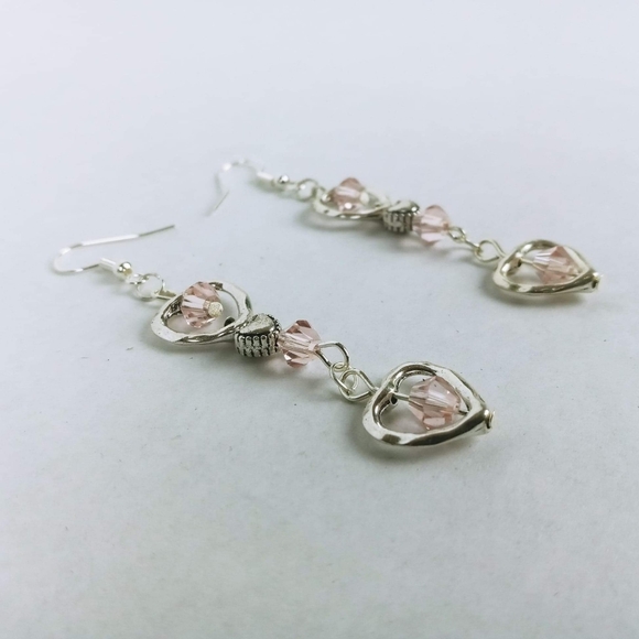 Silver hearts and pink glass faceted bead earrings - Picture 3 of 3